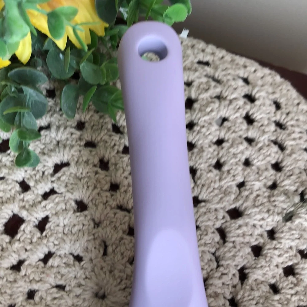 Paris Hilton Purple Ceramic Nonstick 8” Fry Pan - Picture 3 of 6